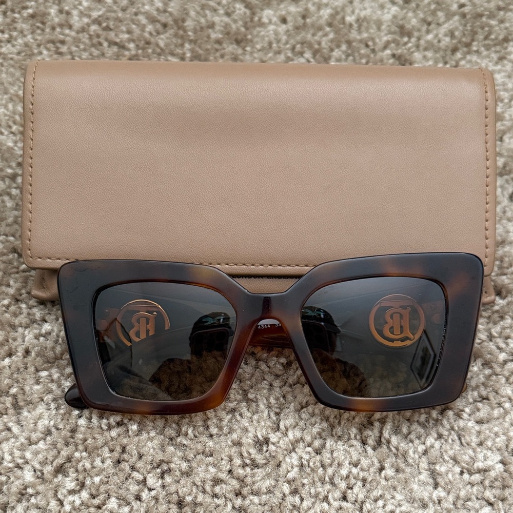 Burberry Sunglasses